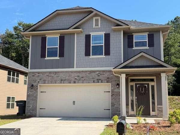 304 Magnolia Villas Drive, Cornelia
