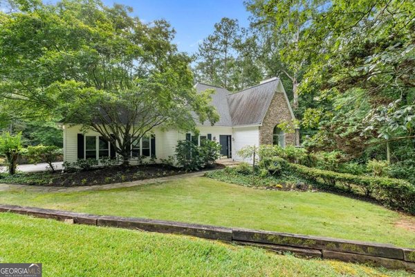 5310 Creek Indian Trail Douglasville