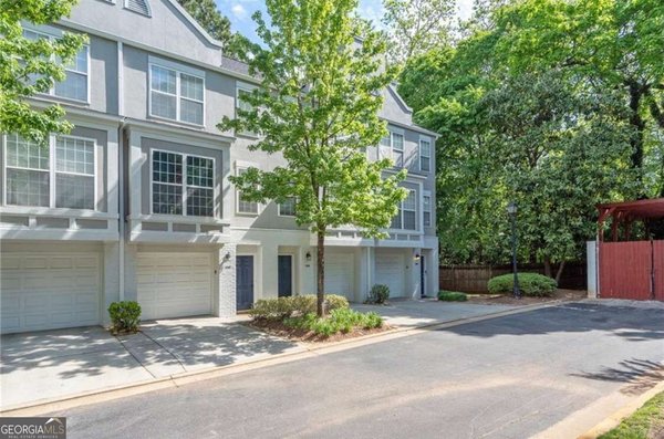 main picture of 1198 Village Court, Atlanta