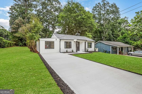 main picture of 3981 Forrest Court, Atlanta