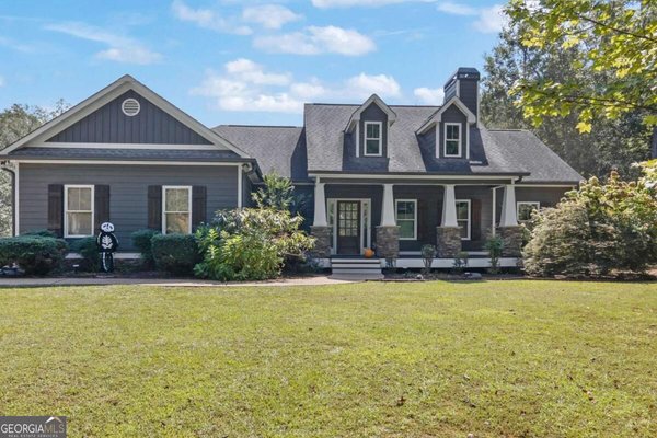 1220 Lester Road Douglasville