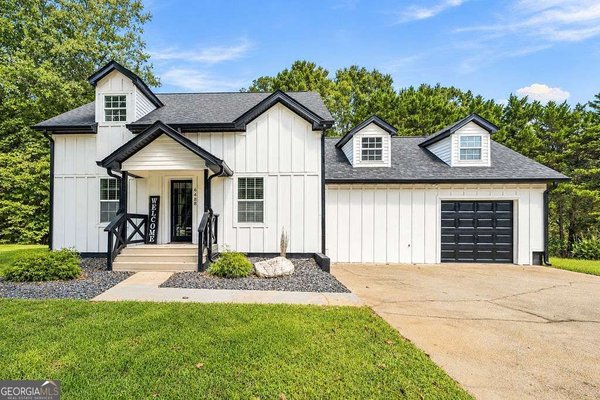 6488 Nebo Road, Hiram