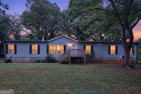 main picture of 147 Ralph Garrison Road, Jefferson