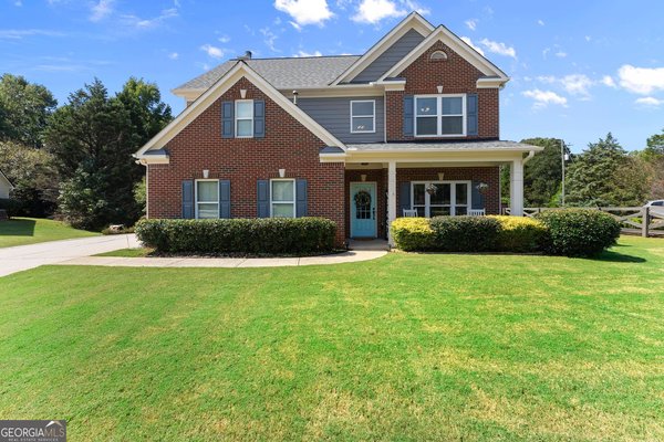 main picture of 6104 Saddlehorse Drive, Flowery Branch