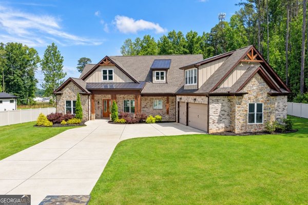main picture of 1294 Rock Springs Road, Buford