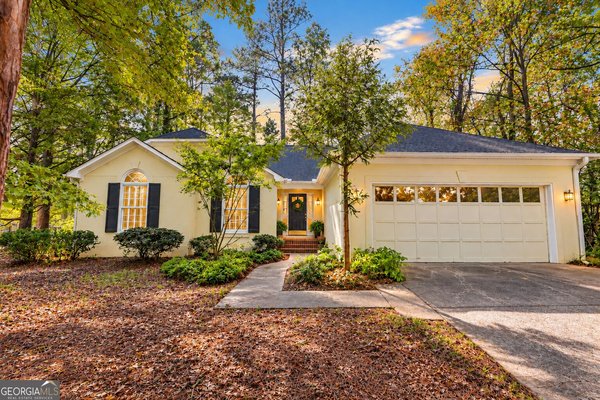 main picture of 8 John Street, Winder