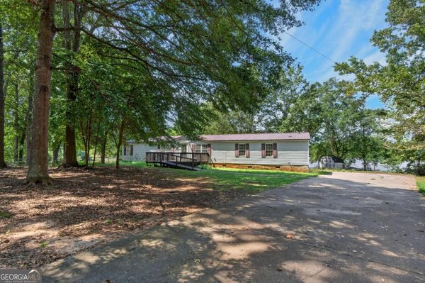 133 Garden Ridge Drive, Carrollton