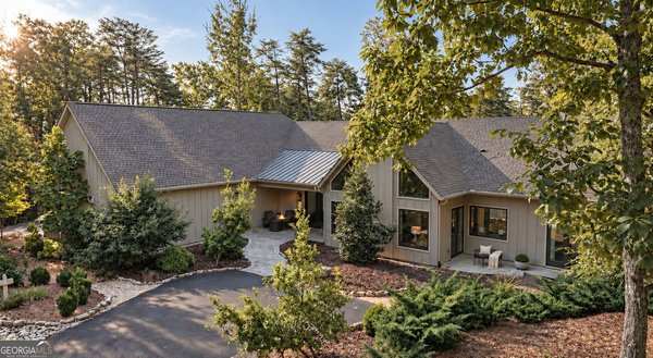 48 Sunuwa Way, Big Canoe