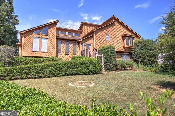 18 Gentry Drive Cartersville