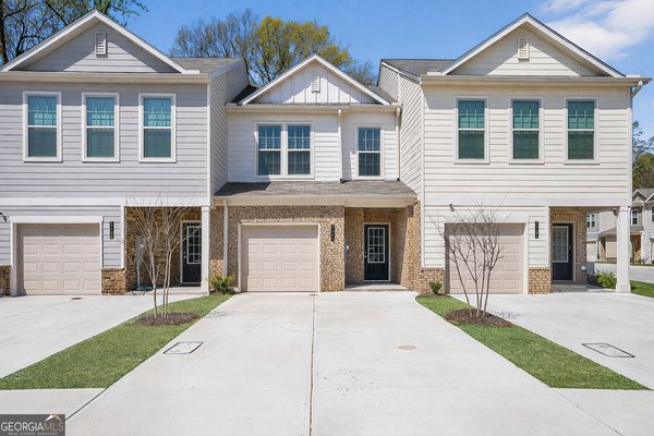 main picture of 3404 Ripple Loop, South Fulton