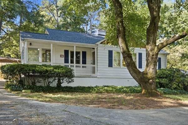 963 S Columbia Drive, Decatur