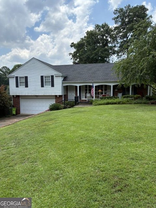 main picture of 645 Patrick Place, Sandy Springs