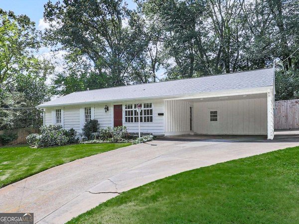 533 Campbell Hill Street, Marietta