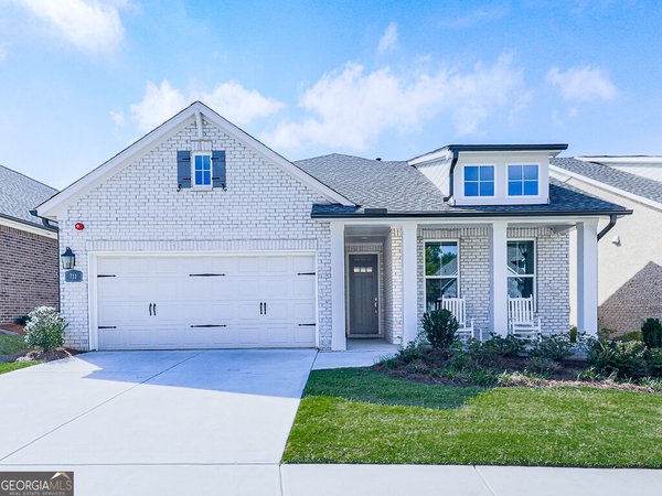 711 Rising Moon Drive, Woodstock