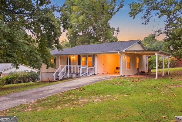 404 Stancil Drive, Toccoa
