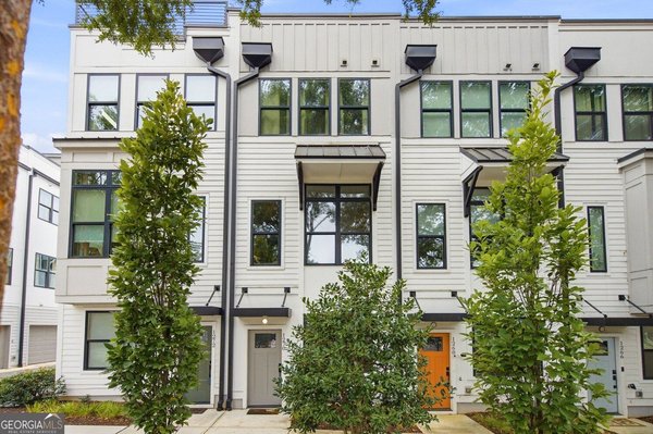 main picture of 1270 Wright Lane, Atlanta