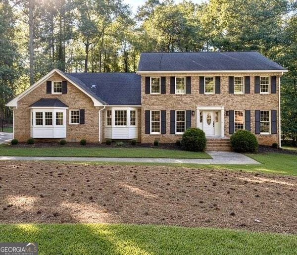 main picture of 2949 Spalding Drive, Sandy Springs