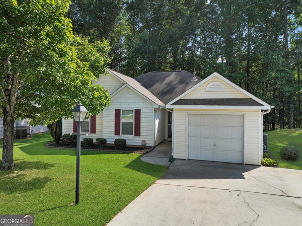 203 Misty Ridge Trail, Stockbridge