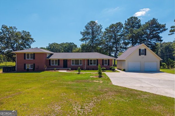 2631 Whitney Road, Monroe