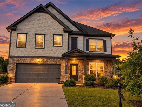 main picture of 4345 Sunflower Circle, Cumming