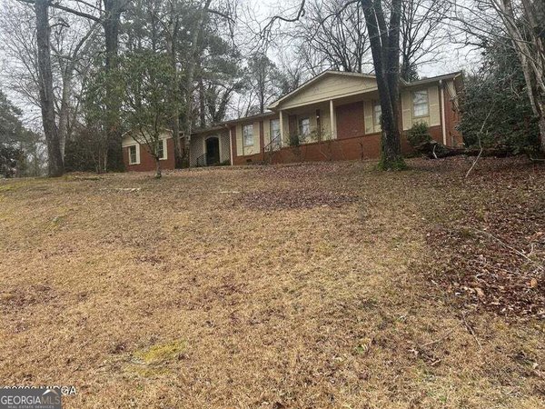2364 Price Drive Macon