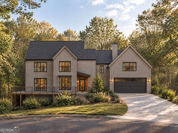 608 Green Valley D Drive, Smyrna