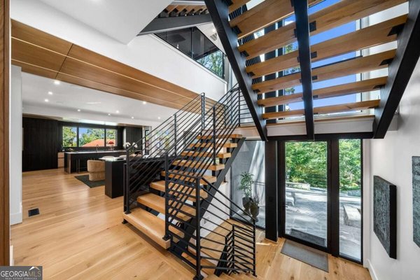 1033 Reeder Circle, Atlanta