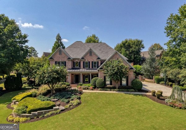 660 Barnesley Lane, Alpharetta