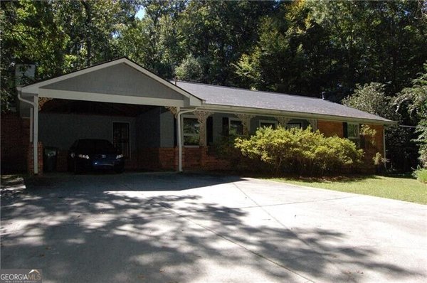 main picture of 1054 Swathmore Drive, Atlanta
