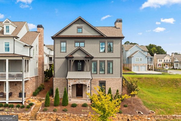 2022 Village Walk, Milton