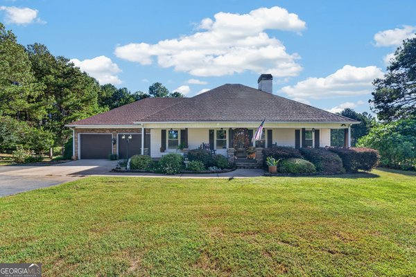 9852 Post Road, Shady Dale