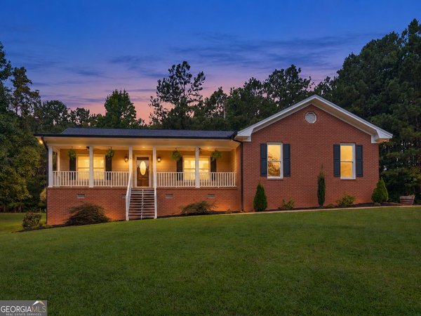 517 Hamlin Road, Jackson