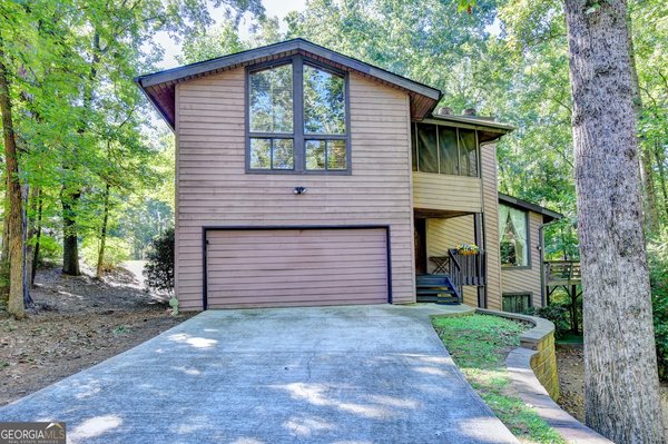 main picture of 500 Mount Washington Lane, Johns Creek