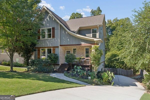 1326 Willow Place, Atlanta