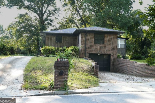 933 Rowland Street Clarkston