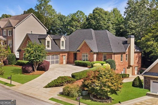 main picture of 2065 Democracy Drive, Buford