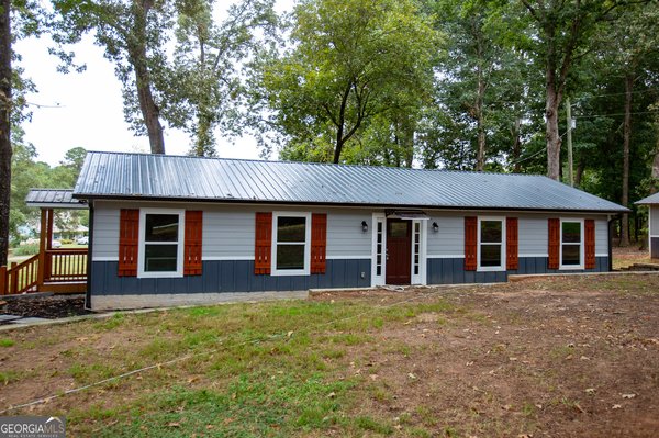 1595 Fairview Road, Lavonia
