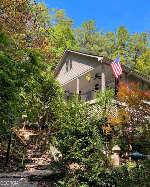 324 Hawks Nest Sautee Nacoochee