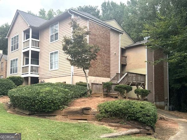5539 Mountain Springs Circle Stone Mountain