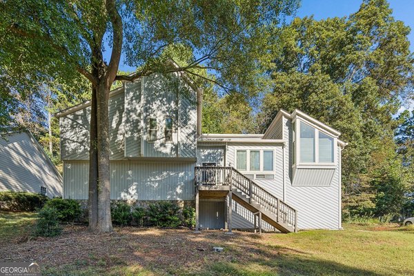 587 Farmbrook Trail, Kennesaw