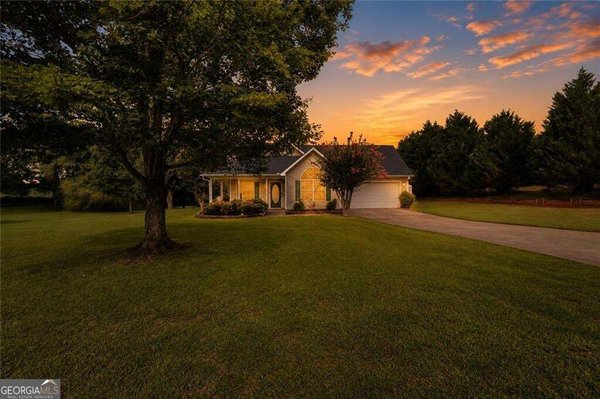 1130 Larkspur Drive Locust Grove