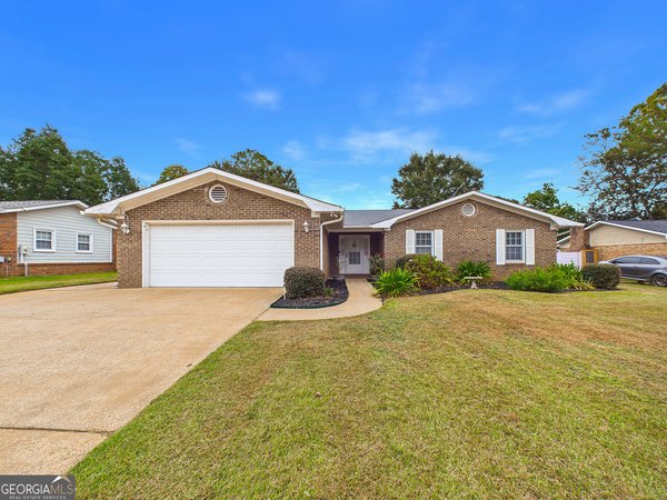 204 Scarborough Road Centerville