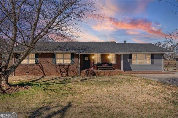 213 Cook Street Cartersville