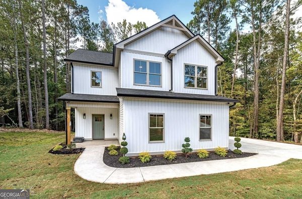 135 Hummingbird Drive, Monticello