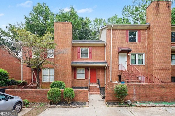 122 Davis Mill Court, Lawrenceville