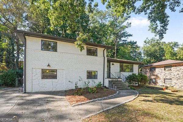 2303 Shamrock Drive, Decatur
