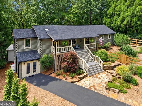 main picture of 3680 Sinclair Shores Road, Cumming