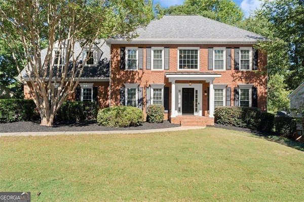 907 Forest Pond Drive, Marietta