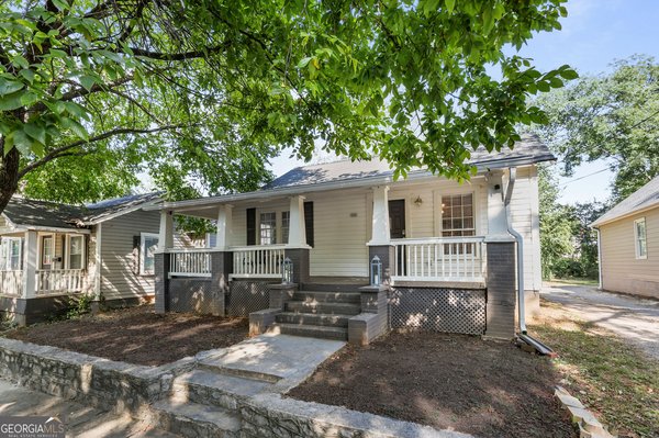 818 Avenue B Rome