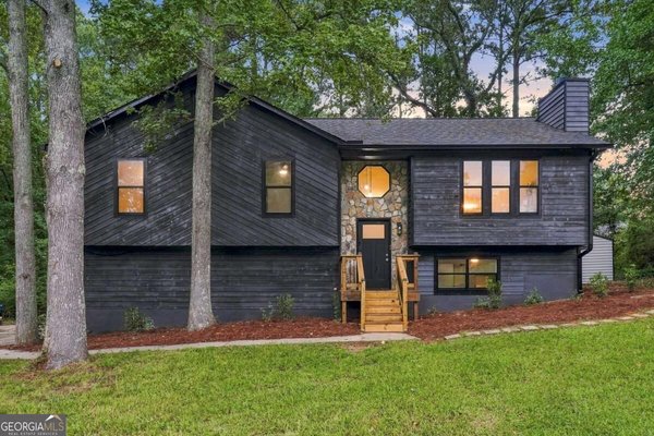 6311 Stoney Court, Austell